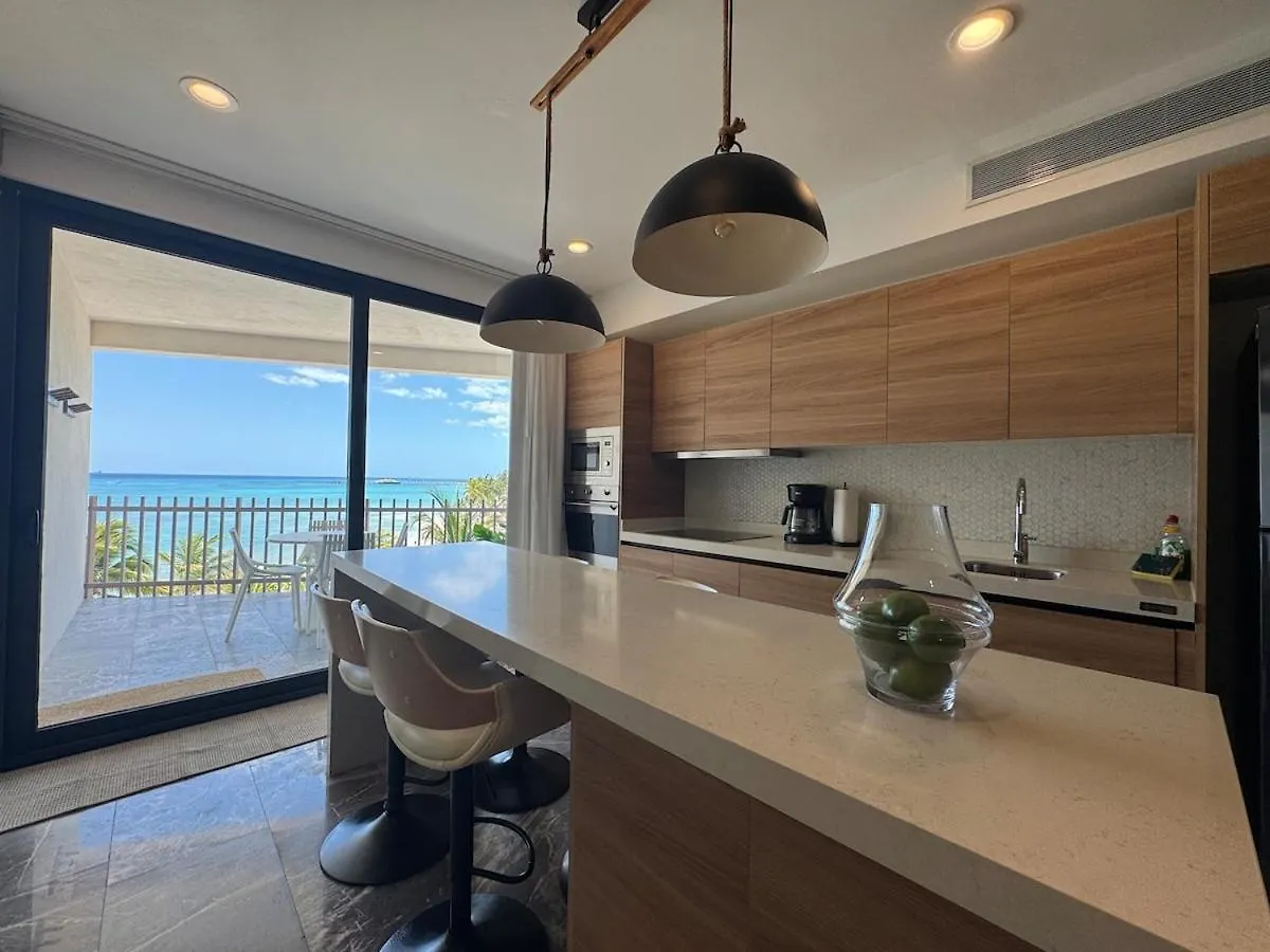 2 Bedrooms Ocean View, Private Plunge Pool, Gym Playa del Carmen Mexico