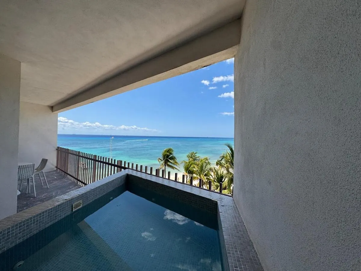 2 Bedrooms Ocean View, Private Plunge Pool, Gym Playa del Carmen Mexico