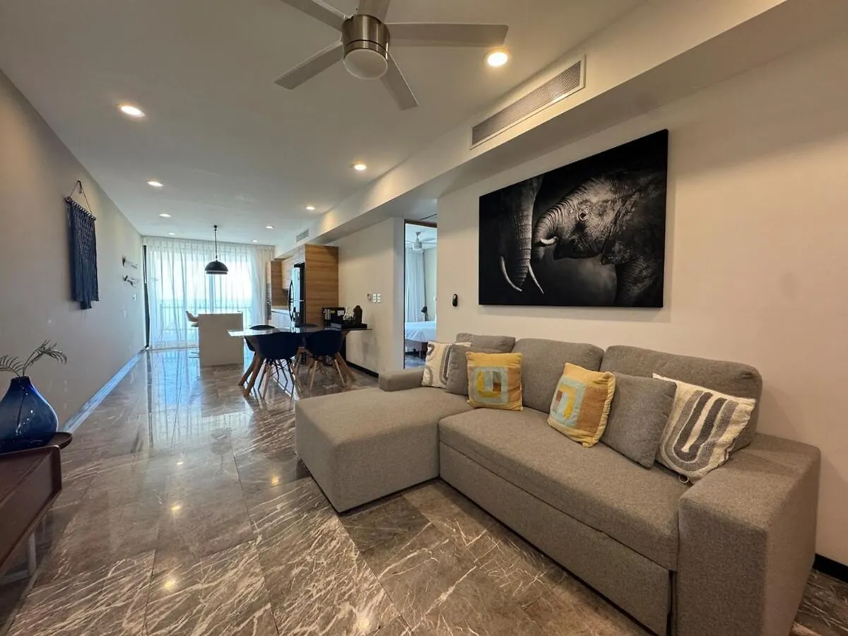 Apartment 2 Bedrooms Ocean View, Private Plunge Pool, Gym Playa del Carmen